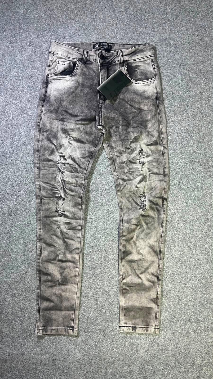 Calça jeans cinza acid estendida